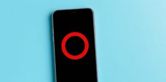 Экран телефона не реагирует — что делать прямо сейчас